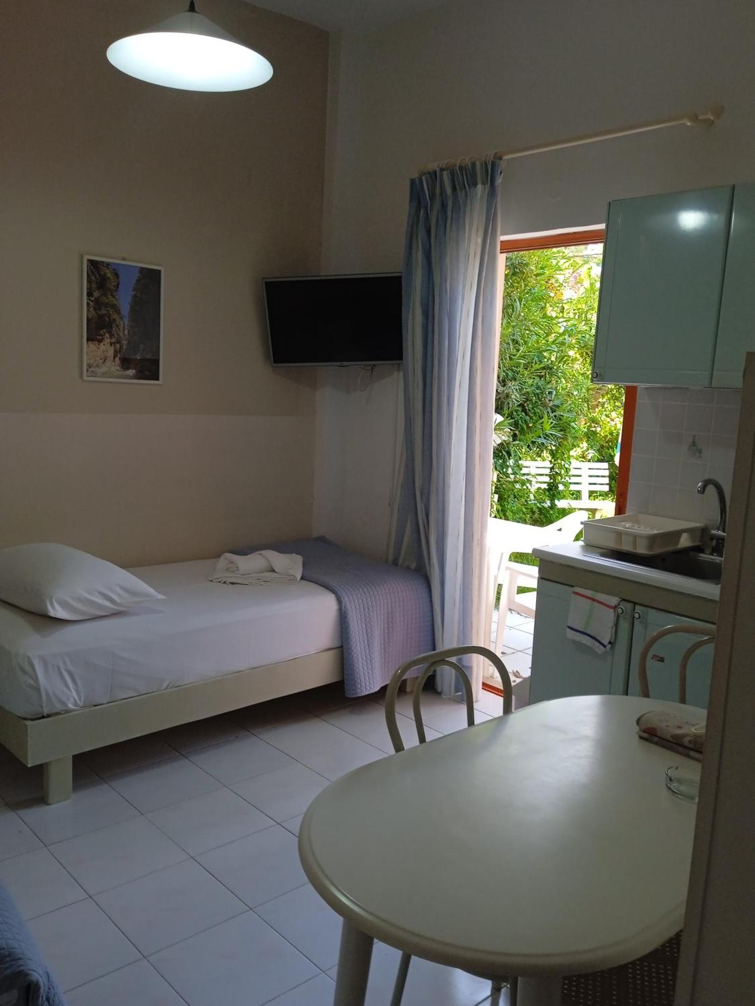 Ilona Apartments Chania Kato Daratso Bilik gambar